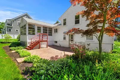 15 Pleasant St, Burlington, MA 01803 - Photo 24
