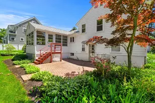 15 Pleasant St, Burlington, MA 01803 - Photo 24