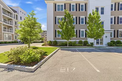 320 Middlesex Ave #D208, Medford, MA 02155 - Photo 22