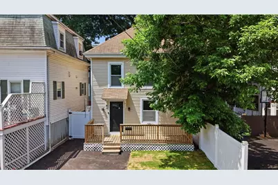 38 S Lincoln, Haverhill, MA 01835 - Photo 2