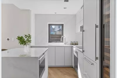 580 Washington St. #1002, Boston, MA 02111 - Photo 6