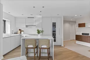 580 Washington St, Boston, MA 02111 - Photo 2