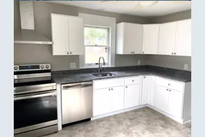 333 Village St #1, Millis, MA 02054 - Photo 4