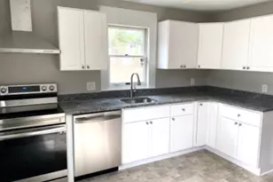 333 Village St, Millis, MA 02054 - Photo 4