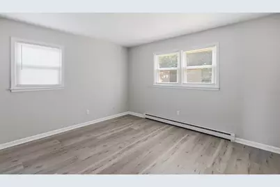 285 State St #1, Ludlow, MA 01056 - Photo 8