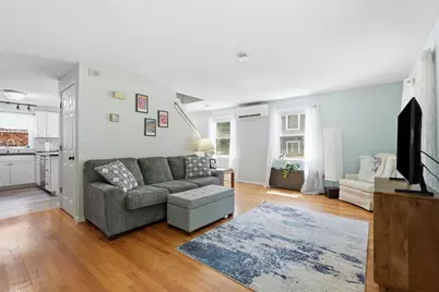 68 Laurel St #B, Greenfield, MA 01301 - Photo 8