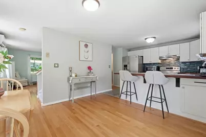 68 Laurel St #B, Greenfield, MA 01301 - Photo 14