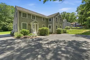 68 Laurel St, Greenfield, MA 01301 - Photo 4