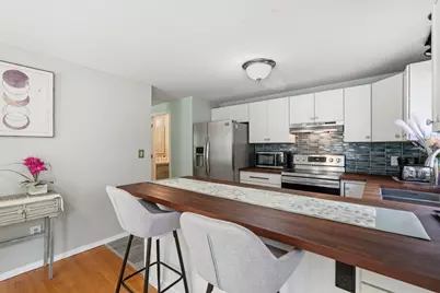 68 Laurel St #B, Greenfield, MA 01301 - Photo 16