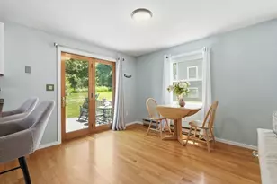 68 Laurel St, Greenfield, MA 01301 - Photo 12