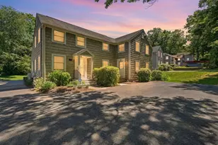 68 Laurel St, Greenfield, MA 01301 - Photo 2