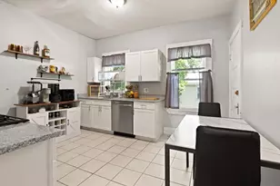 342 Park St, Boston, MA 02124 - Photo 6