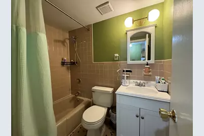 116 Sycamore St #22, Somerville, MA 02145 - Photo 6