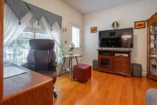 38 Holly Ln, Dracut, MA 01826 - Photo 12