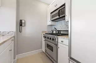 2 Avery St, Boston, MA 02111 - Photo 12