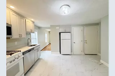 7 Sumner Place #2, Boston, MA 02128 - Photo 4