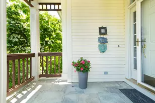 53 Carriage Hill, Southborough, MA 01772 - Photo 2