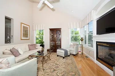 53 Carriage Hill #53, Southborough, MA 01772 - Photo 10