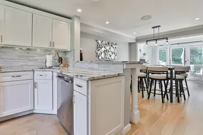 11 Brassie Way #11, North Reading, MA 01864 - Photo 6