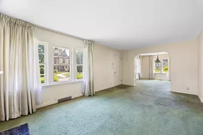 216 Springfield St, Chicopee, MA 01013 - Photo 6