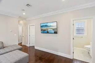 1048 Saratoga St, Boston, MA 02128 - Photo 10
