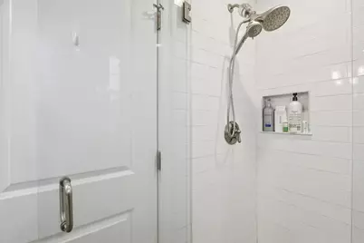1048 Saratoga St #3, Boston, MA 02128 - Photo 20