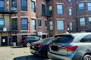 7 Bay State Rd, Boston, MA 02215 - Photo 28