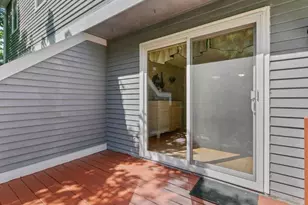 34 Country Hollow Ln, Haverhill, MA 01832 - Photo 28