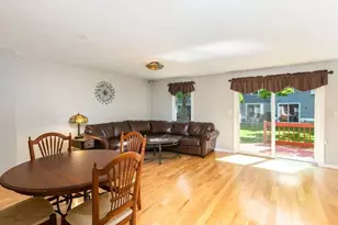 34 Country Hollow Ln, Haverhill, MA 01832 - Photo 4