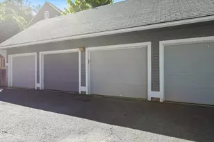 34 Country Hollow Ln, Haverhill, MA 01832 - Photo 30