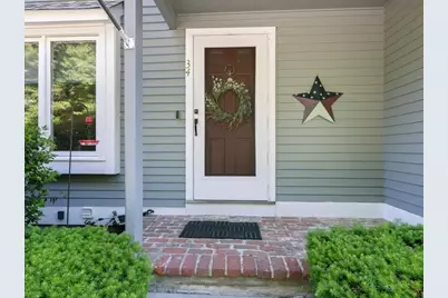 34 Country Hollow Ln #34, Haverhill, MA 01832 - Photo 2