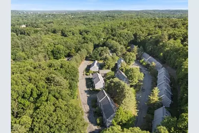 34 Country Hollow Ln #34, Haverhill, MA 01832 - Photo 32