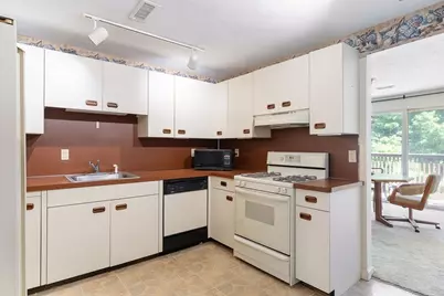225 Lincoln St. #B5, Duxbury, MA 02332 - Photo 6