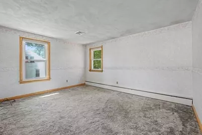 360 South Main Street, Bellingham, MA 02019 - Photo 20