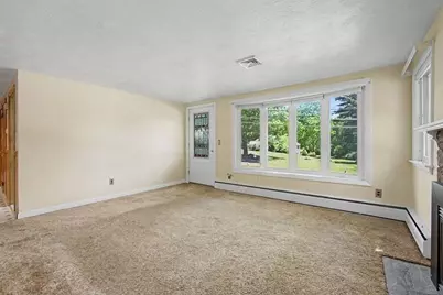 360 South Main Street, Bellingham, MA 02019 - Photo 6