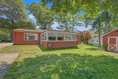 360 South Main Street, Bellingham, MA 02019 - Photo 2