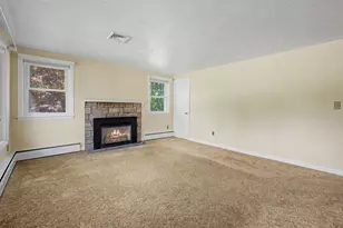 360 S Main St, Bellingham, MA 02019 - Photo 8