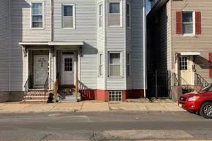 522 Saratoga St, Boston, MA 02128 - Photo 1