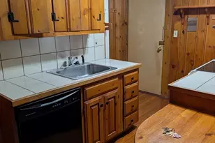 127 Bay State Rd, Boston, MA 02215 - Photo 4