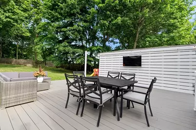 12 Brackett Ave, Stoneham, MA 02180 - Photo 16