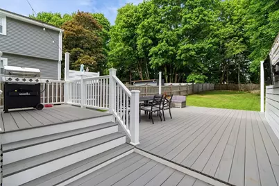 12 Brackett Ave, Stoneham, MA 02180 - Photo 14
