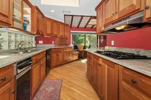 19 Mount Vernon, Needham, MA 02492 - Photo 10