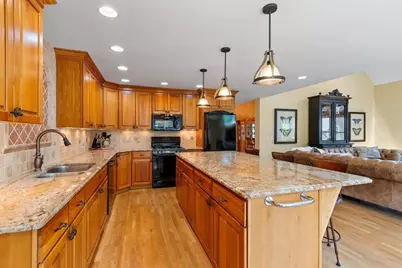 10 Iris Ct #10, Lunenburg, MA 01462 - Photo 12
