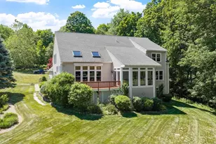 10 Iris Ct, Lunenburg, MA 01462 - Photo 4