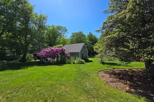 29 Barker St, Pembroke, MA 02359 - Photo 36