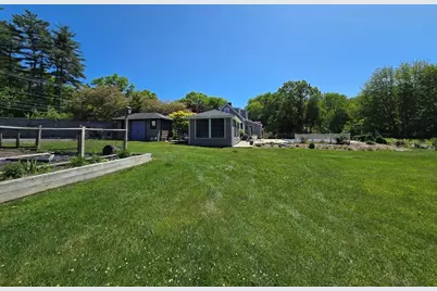 29 Barker St, Pembroke, MA 02359 - Photo 28