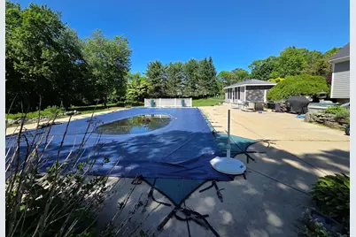 29 Barker St, Pembroke, MA 02359 - Photo 32