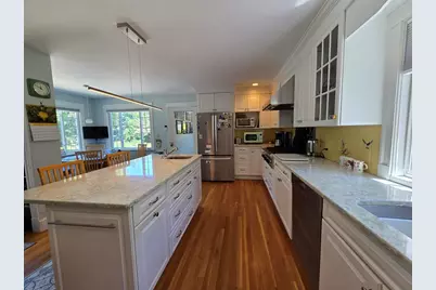 29 Barker St, Pembroke, MA 02359 - Photo 4
