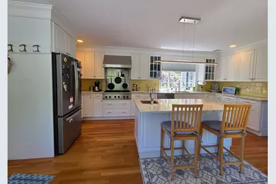 29 Barker St, Pembroke, MA 02359 - Photo 4
