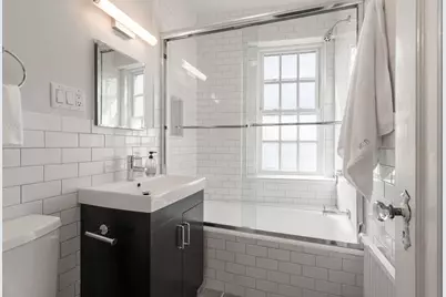 4 Washington Ave #18, Cambridge, MA 02140 - Photo 10